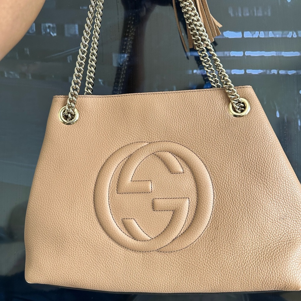 Gucci Beige Leather Shoulder Bag with Chain Straps